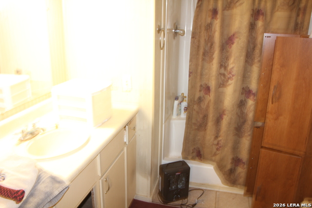 272 Jourdanton Property Photo 14