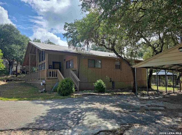 104 Dorothy St Property Photo 3