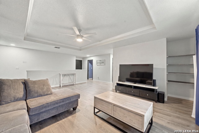 12434 Crockett Way Property Photo 28