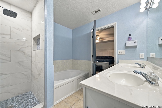 12434 Crockett Way Property Photo 33