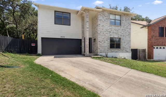 10222 Eagle Blf Property Photo 1