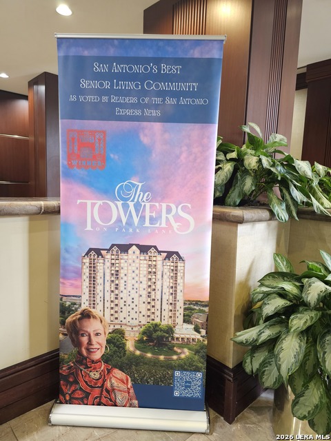1 Towers Park Ln Property Photo 23