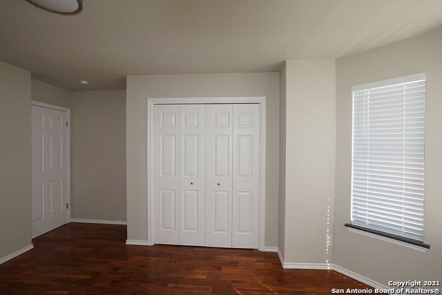 601 Thetford Property Photo 24