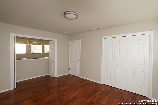 601 Thetford Property Photo 26