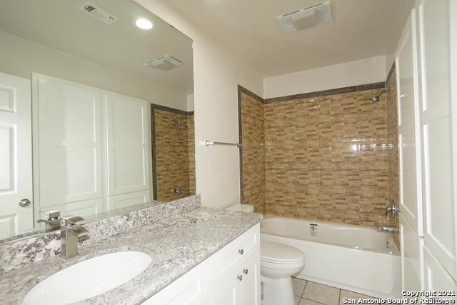 601 Thetford Property Photo 27
