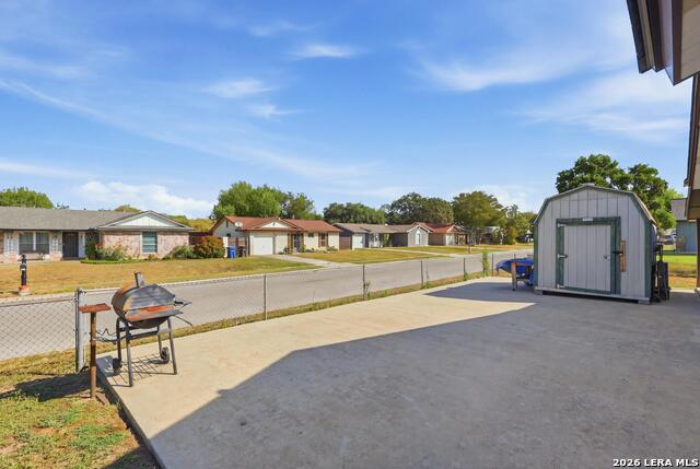 6734 Fellowood St Property Photo 3
