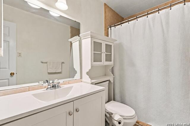 6734 Fellowood St Property Photo 17