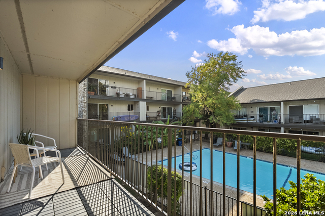 500 E Riverside Dr Property Photo 18