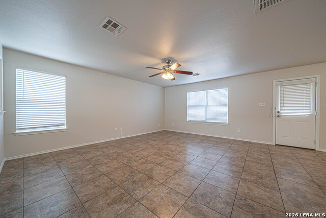 5018 Fountain Hl Property Photo 9
