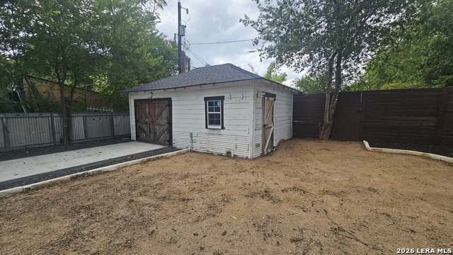 139 E Highland Blvd Property Photo 21