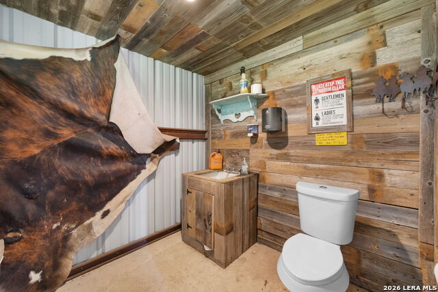 11970 Sulphur Springs Rd Property Photo 38