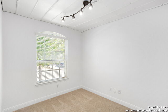 7631 Ruger Rnch Property Photo 4