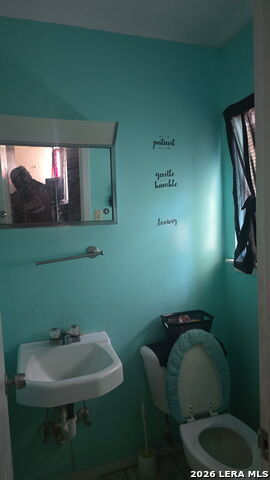 5607 Exeter Dr. Property Photo 7