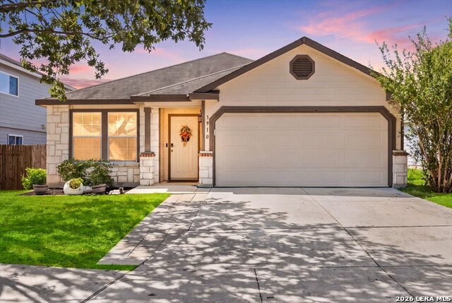 3910 Arrowwood Bnd Property Photo 1