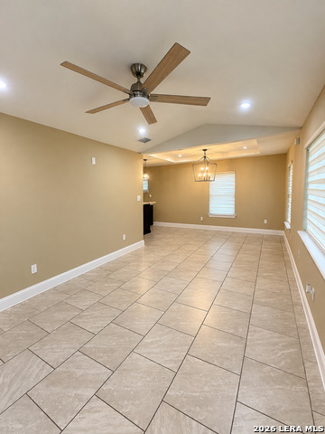 725 N Bibb Property Photo 7