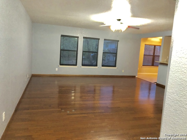 7622 Forest Vale Property Photo 3
