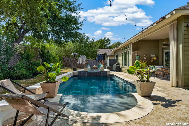 8622 Monterey Fls Property Photo 3