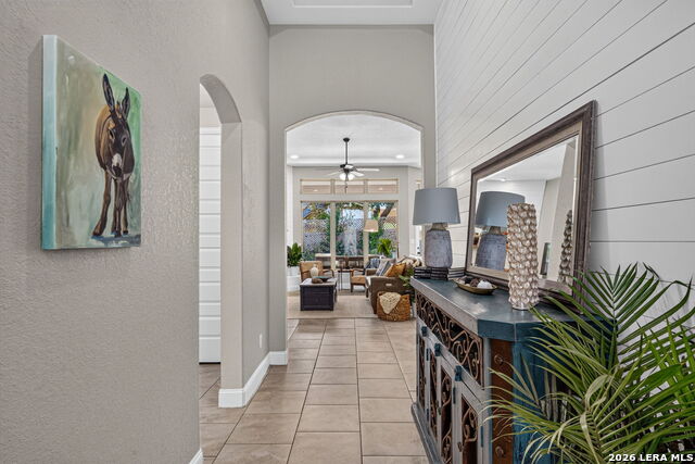 8622 Monterey Fls Property Photo 5