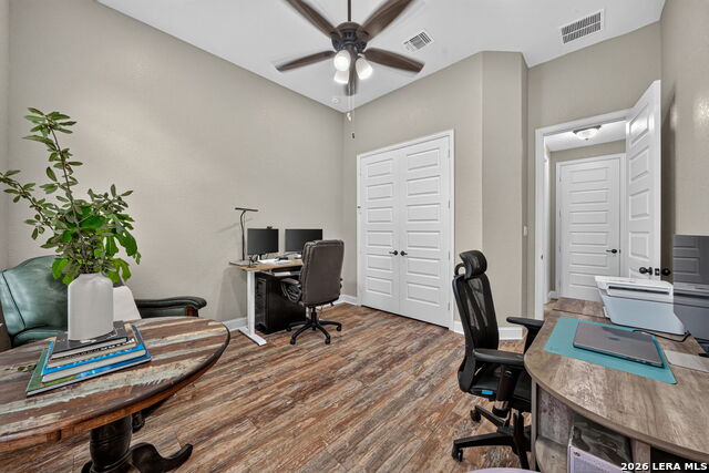8622 Monterey Fls Property Photo 25