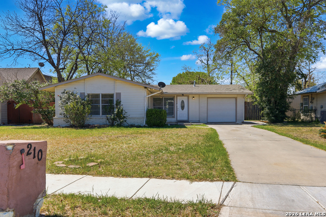 210 N Guilford Dr Property Photo 1