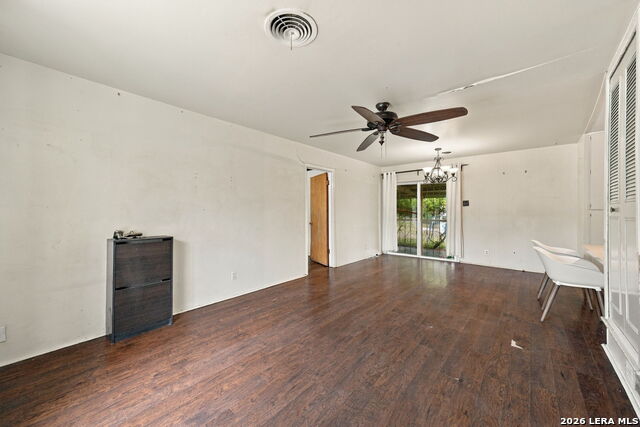 5703 Seacomber Pl Property Photo 9