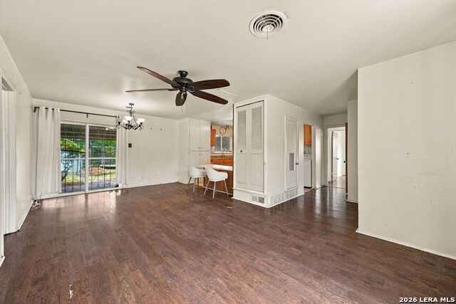 5703 Seacomber Pl Property Photo 11