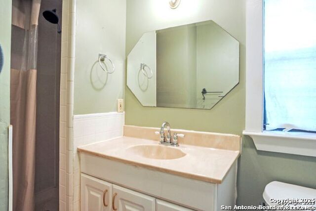 415 Alamo Heights Blvd Property Photo 13