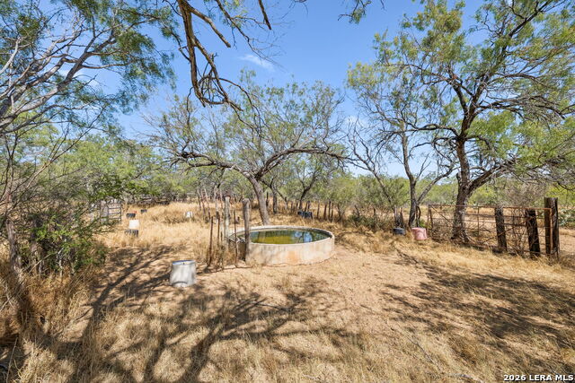 1066 Raices Road Property Photo 17