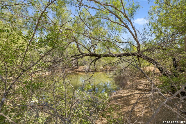 1066 Raices Road Property Photo 30