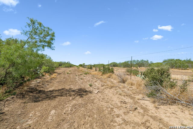 1066 Raices Road Property Photo 35