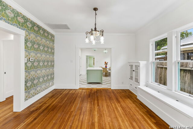 318 Devine Property Photo 13