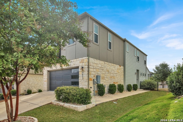 7413 Acela Trl Property Photo 1