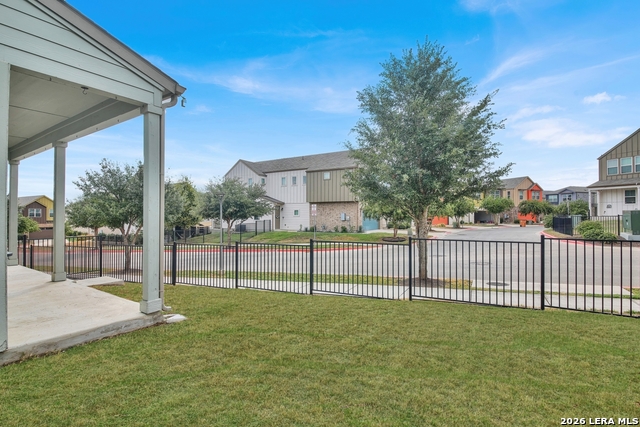 7413 Acela Trl Property Photo 4