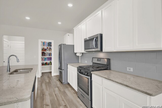 7413 Acela Trl Property Photo 29