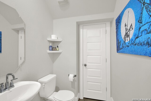 7413 Acela Trl Property Photo 33