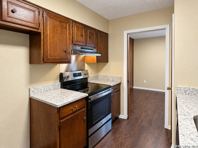 10811 Edgefield Dr Property Photo 9