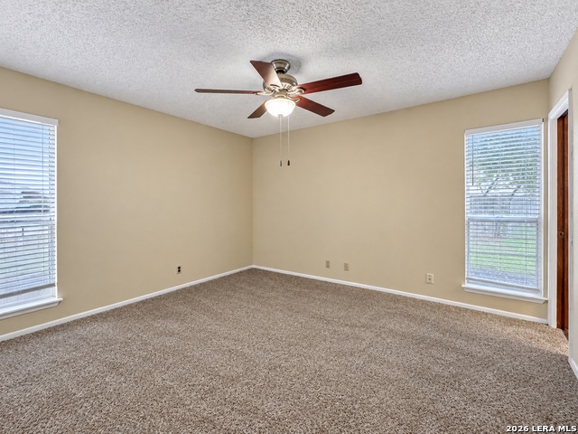 10811 Edgefield Dr Property Photo 13