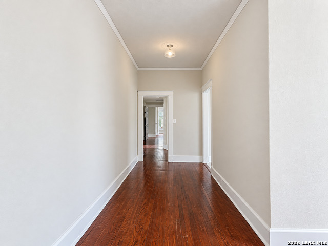 518 W French Place Property Photo 5