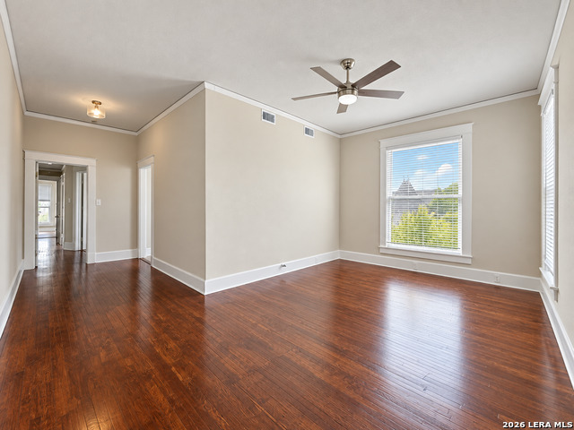 518 W French Place Property Photo 6