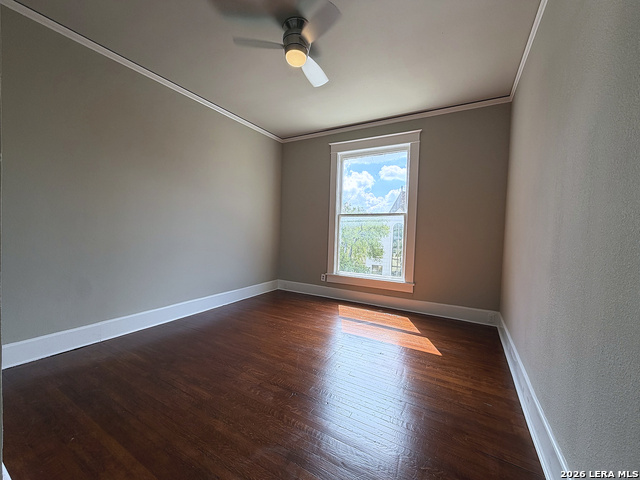 518 W French Place Property Photo 12