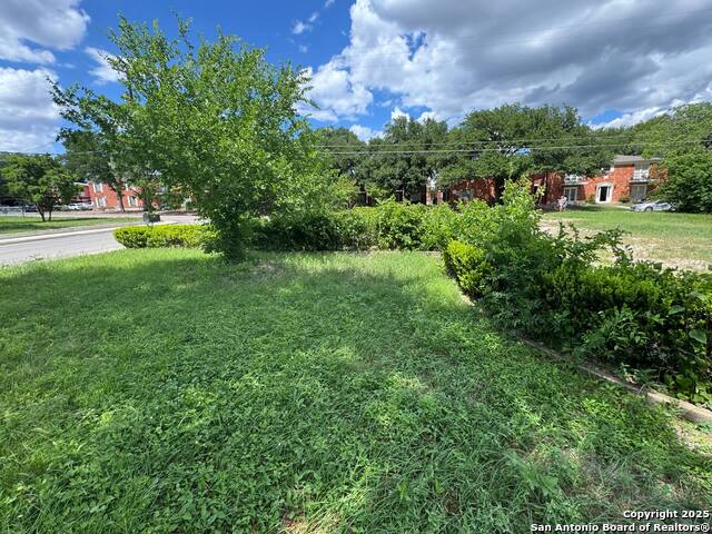 102 Leisure Dr Property Photo 12