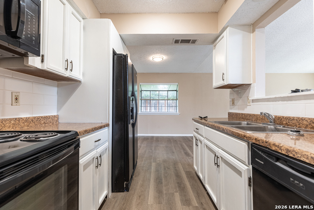 5814 Pineway St Property Photo 14