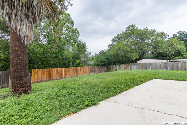 5814 Pineway St Property Photo 28