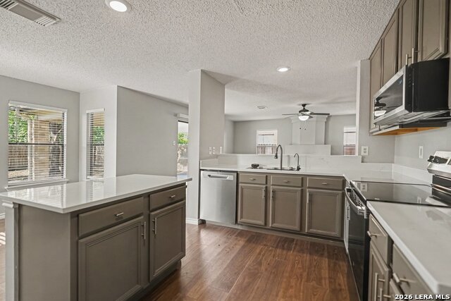7919 Cherry Glade Property Photo 11