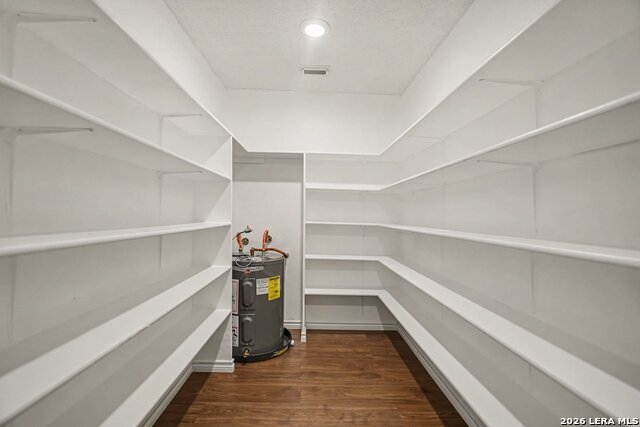 7919 Cherry Glade Property Photo 13