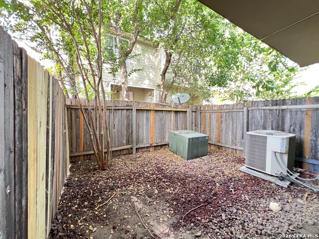 315 Autumn Pass Property Photo 18