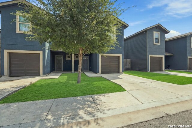6950 Lakeview Dr Property Photo 1
