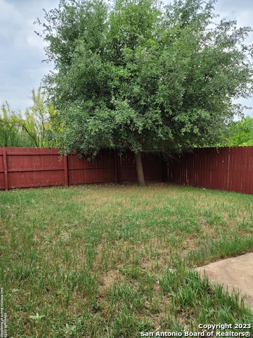 4822 Appleseed Ct Property Photo 6
