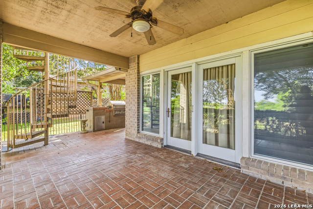 3325 Sherwin Dr Property Photo 29