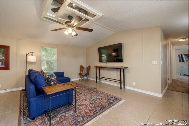 2301 Wegner Rd Property Photo 3
